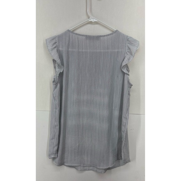 Loft black & White pinstripe Blouse with flutter short sleeves (small/Petite) - Picture 6 of 9